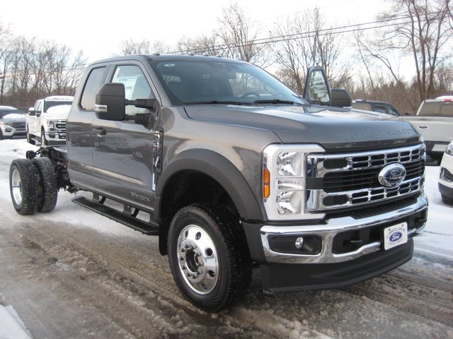 2026 Ford Super Duty F-550 DRW XLT