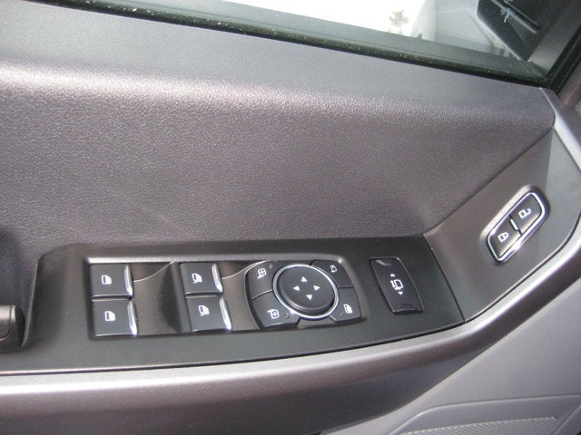 2026 Ford Super Duty F-550 DRW XLT