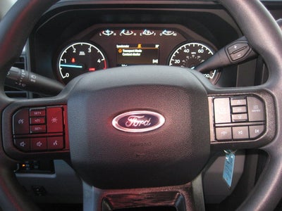 2026 Ford Super Duty F-550 DRW XLT