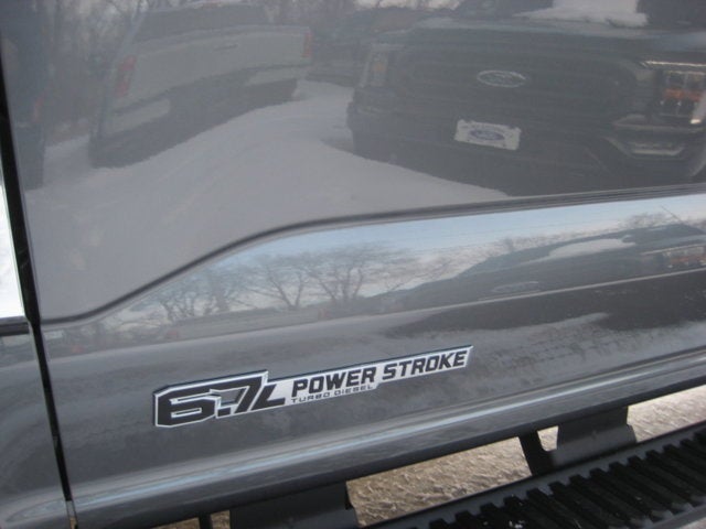 2026 Ford Super Duty F-550 DRW XLT