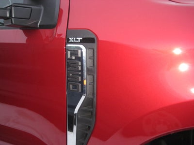 2026 Ford Super Duty F-350 DRW XLT