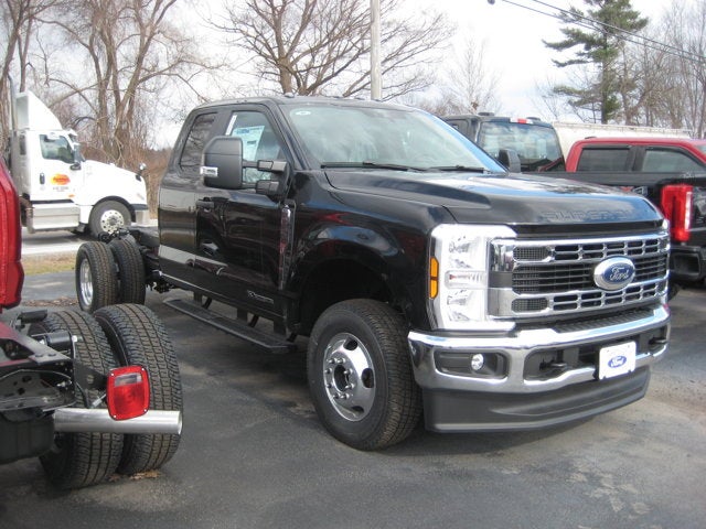 2026 Ford Super Duty F-350 DRW XL