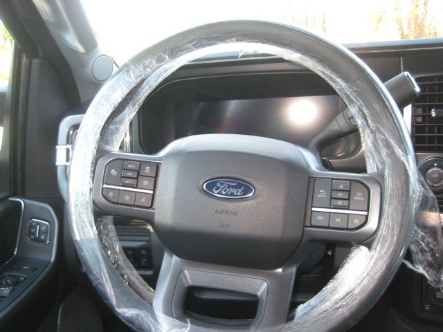 2027 Ford Super Duty F-250 SRW LARIAT
