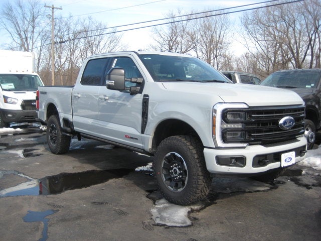 2026 Ford Super Duty F-350 SRW Platinum