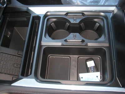 2026 Ford Super Duty F-350 SRW Platinum