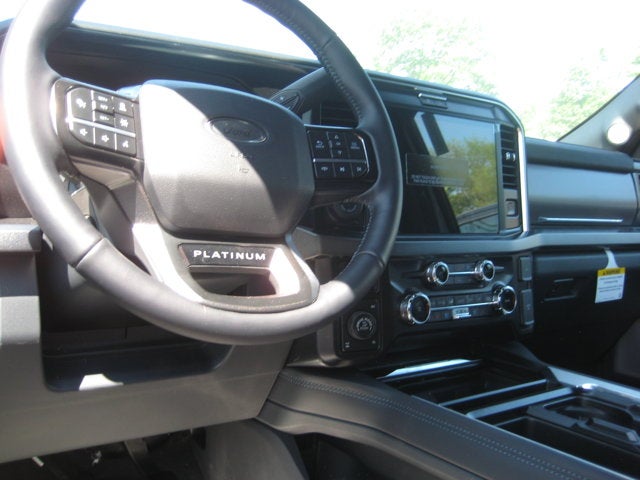 2026 Ford Super Duty F-350 SRW Platinum