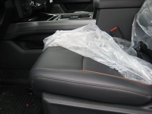 2026 Ford Super Duty F-350 SRW F-350® Lariat®