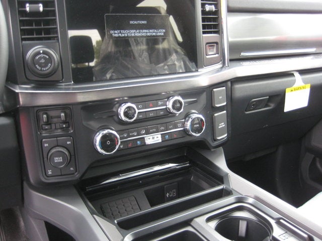 2026 Ford Super Duty F-350 SRW F-350® Lariat®