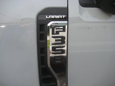2026 Ford Super Duty F-350 SRW LARIAT