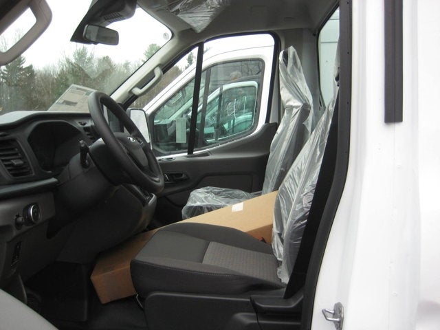 2024 Ford Transit Chassis Base