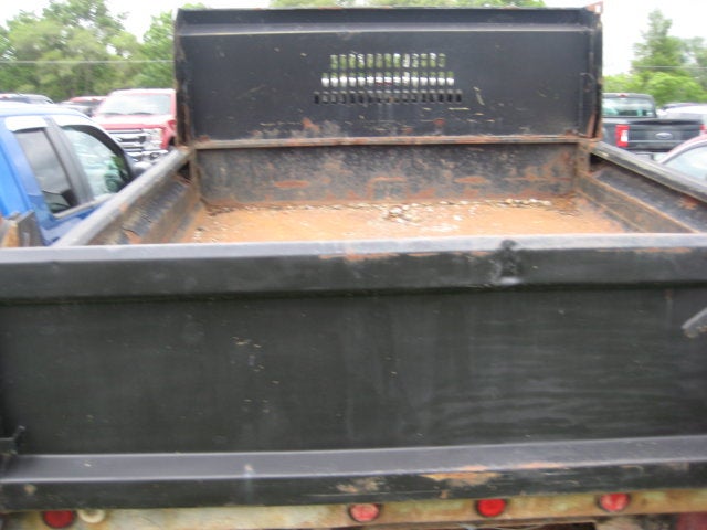 2011 Ford Super Duty F-550 DRW XL