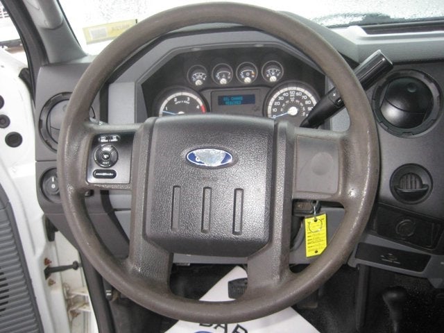 2011 Ford Super Duty F-550 DRW XL