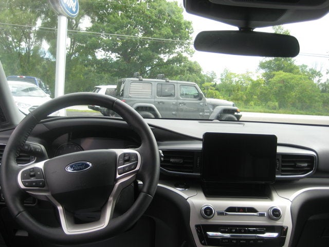 2024 Ford Explorer XLT