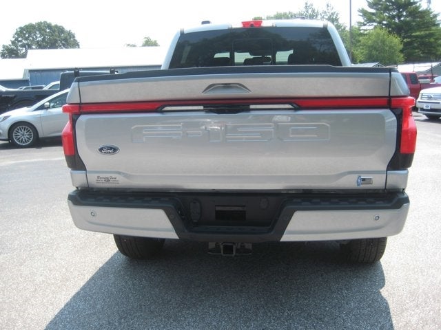 2022 Ford F-150 Lightning LARIAT