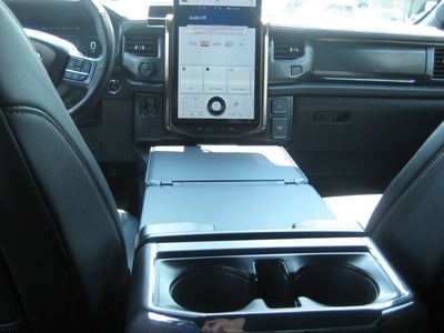 2022 Ford F-150 Lightning LARIAT