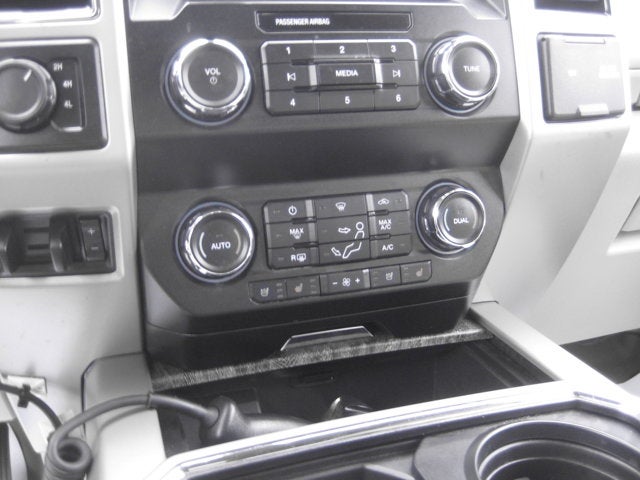 2019 Ford Super Duty F-350 SRW LARIAT