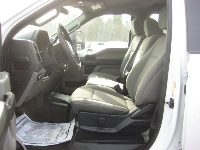 2022 Ford Super Duty F-350 SRW XL