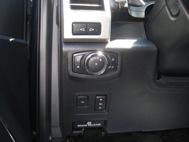 2020 Ford Super Duty F-350 DRW LARIAT