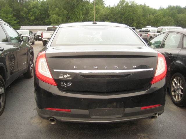 2015 Lincoln MKS Base