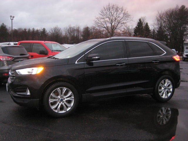 2020 Ford Edge Titanium