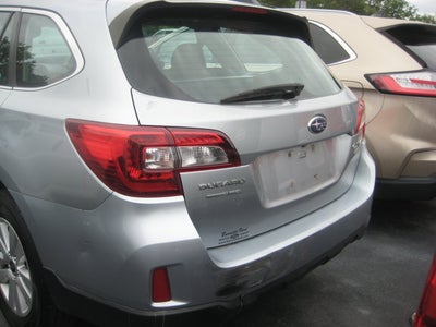 2017 Subaru Outback Base