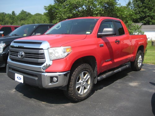 2014 Toyota Tundra 4WD Truck SR5