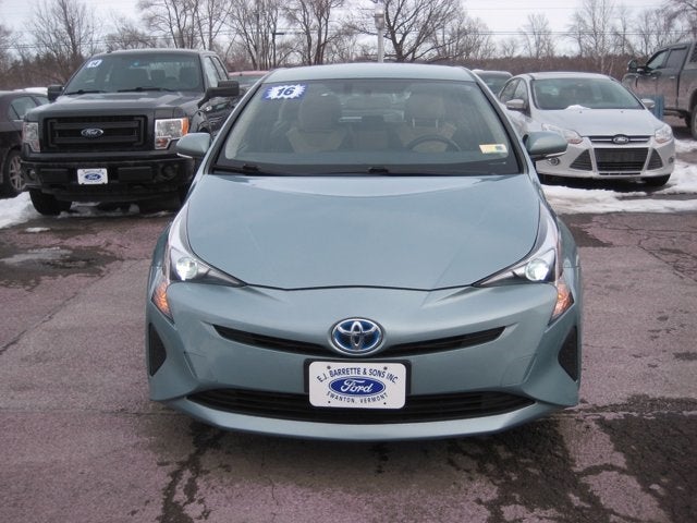 2016 Toyota Prius Three