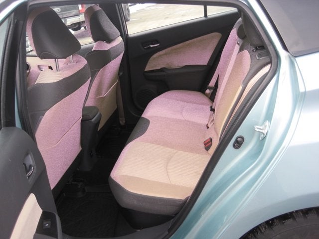 2016 Toyota Prius Three