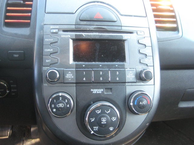 2010 Kia Soul +