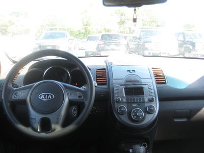 2010 Kia Soul +